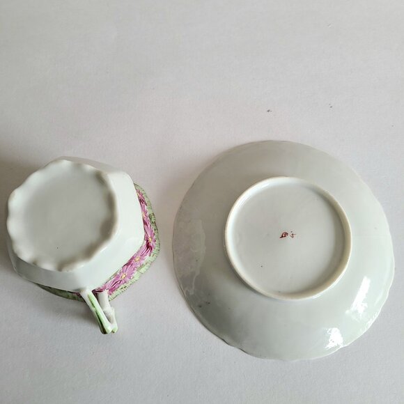 Antique porcelain tea cup with saucer with pink floral design and gold trim. - Picture 8 of 13